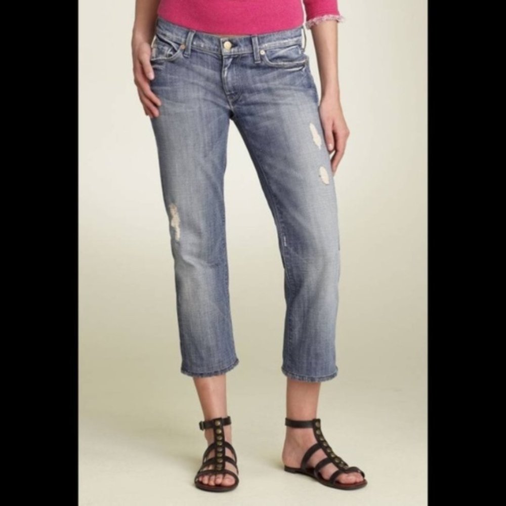 7 For All Mankind Straight Leg Crop in Nakita Wash